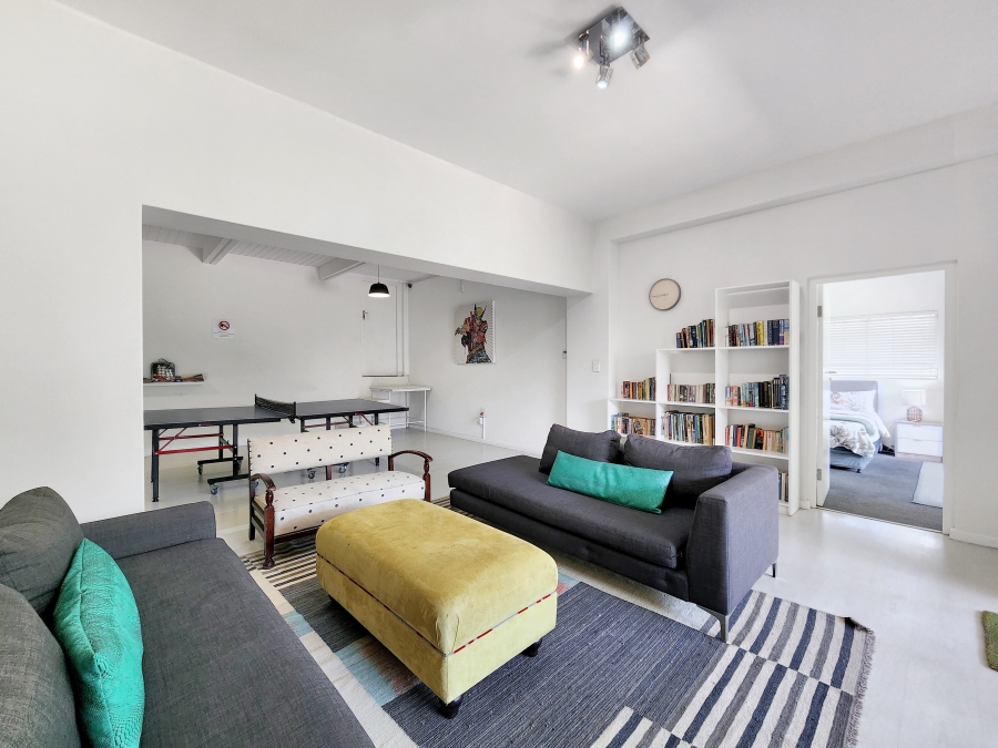 To Let 7 Bedroom Property for Rent in Camps Bay Western Cape